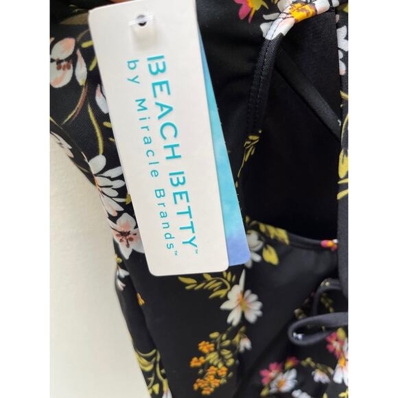 Beach Betty Miracle Brand Slim Black
Floral One Piece Swim L NWT - Picture 4 of 10